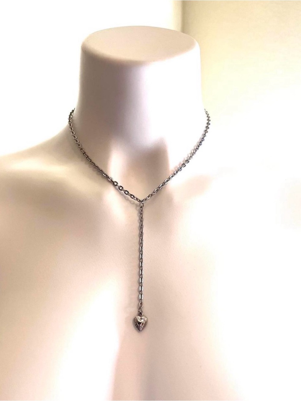 Delicate Silver Heart Lariat Necklace - Women's Jewelry